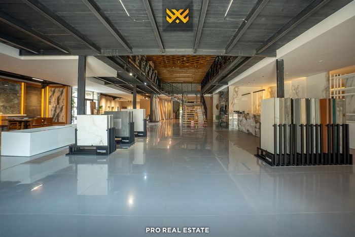 Object 2200m² for rent in Gjilan