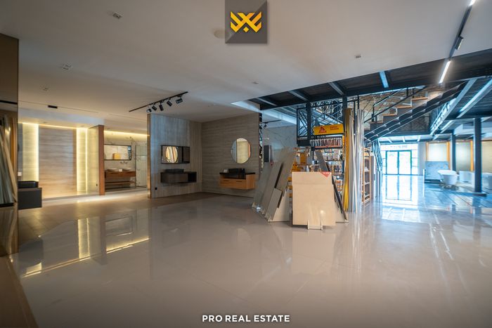 Object 2200m² for rent in Gjilan