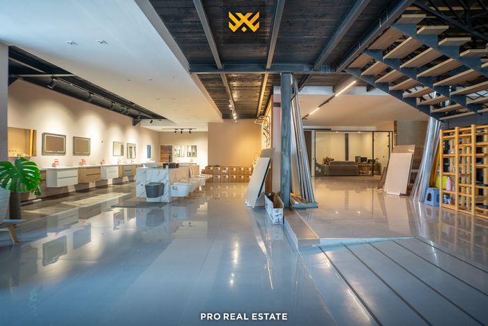 Object 2200m² for rent in Gjilan