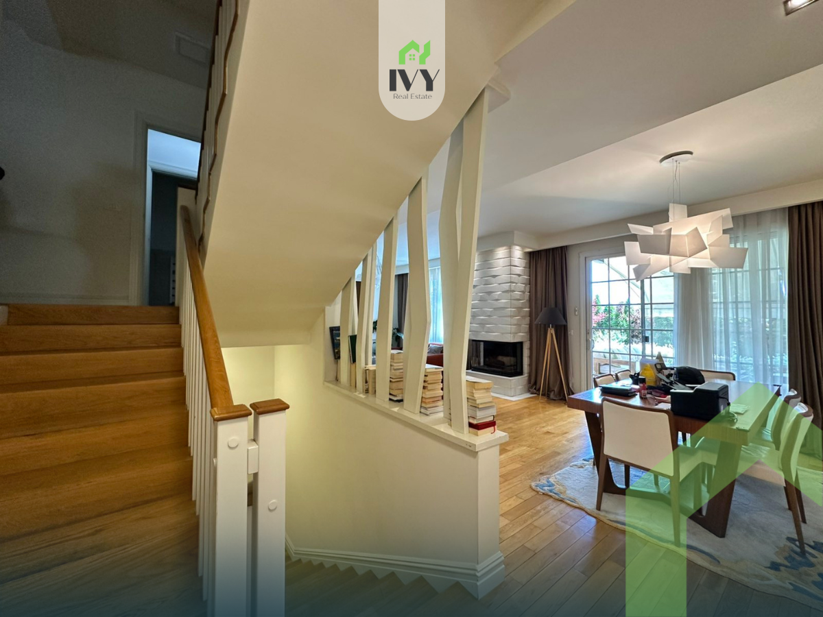 Maison de 264m² à vendre à fshati ndërkombëtar.