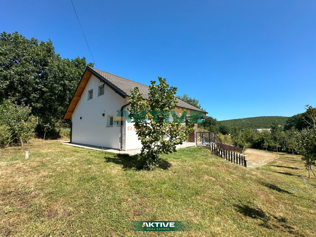 House in makresh i epërm