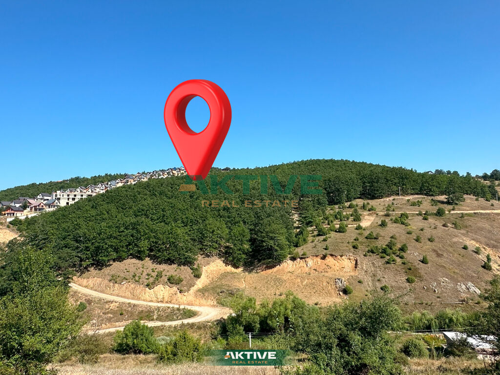 Terrain près du complexe allegro