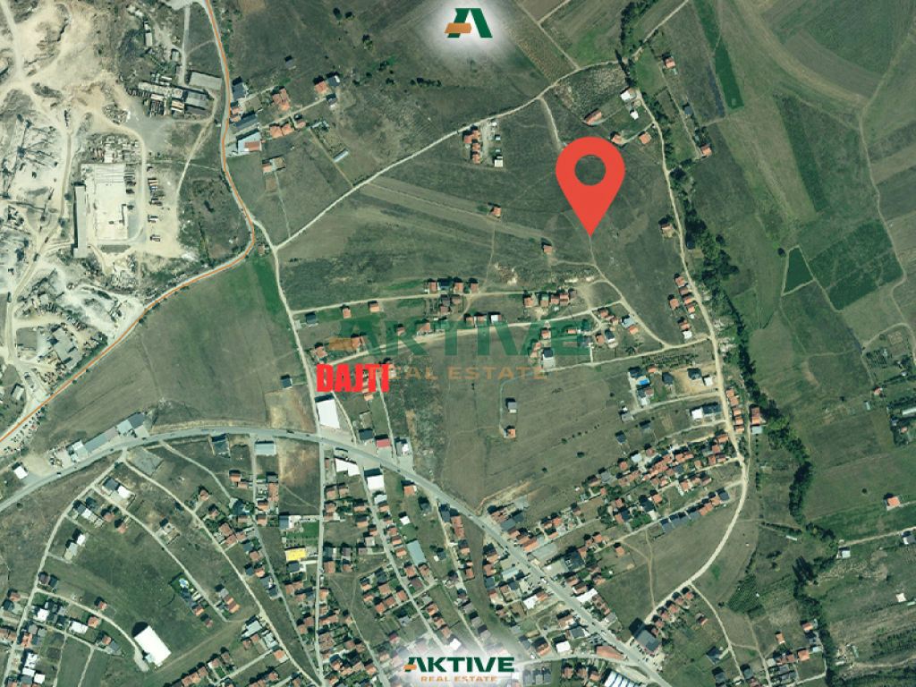 Terrain d'une superficie de 4,40 ari