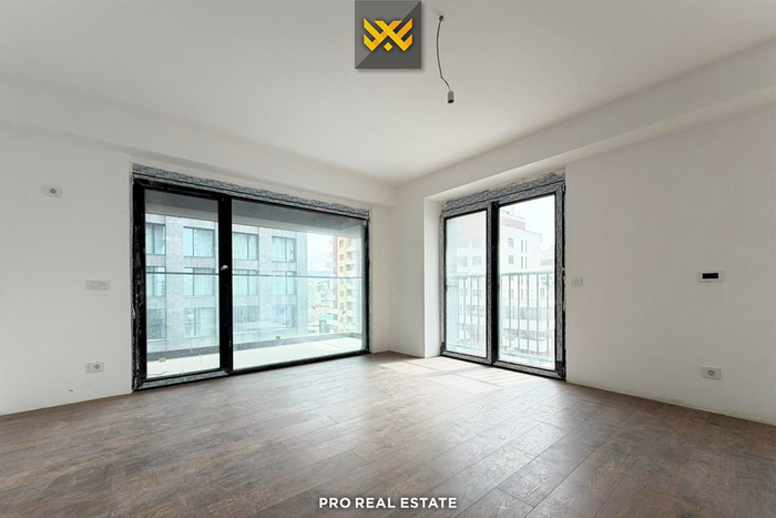 Apartamento / oficina 119m² en alquiler en Lakrishtë
