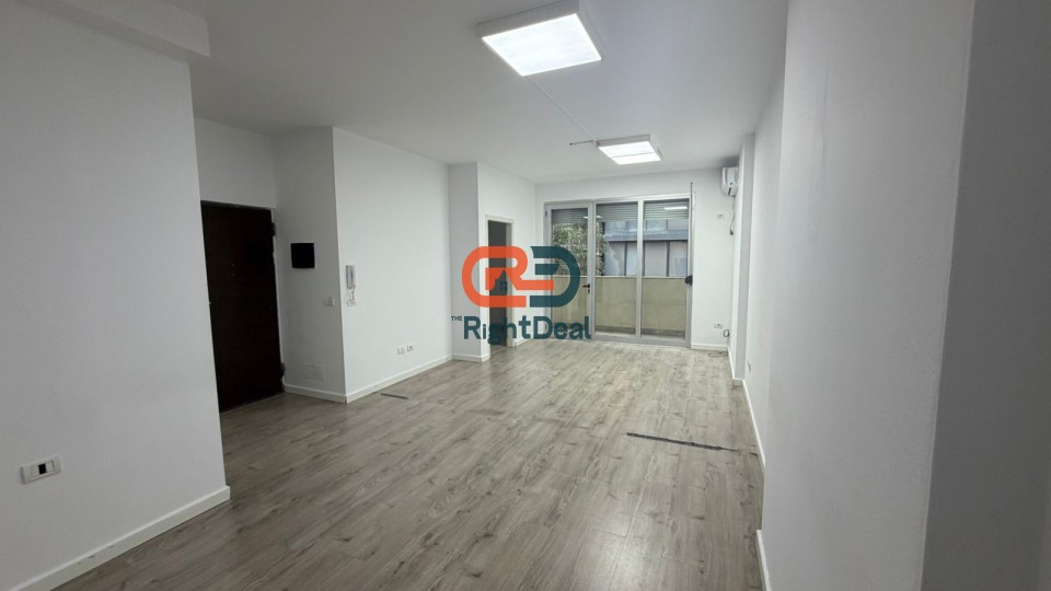 Büro - zur miete - Blloku - garda - künstlicher see - dinamo-stadion - wilson-platz - petro nini luarasi