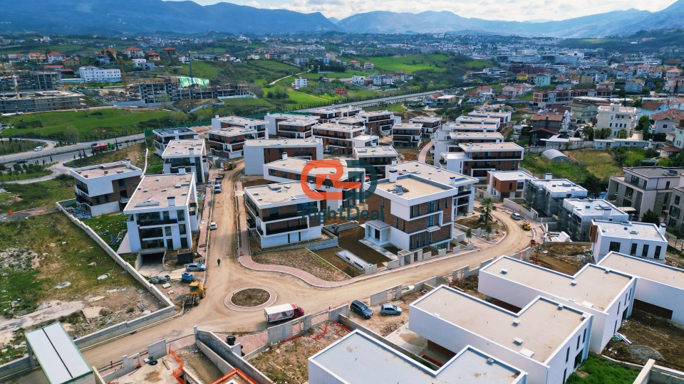 Apartment 1+1 - sale - pallati brigadave - Sauk - teg - mjull bathore - farke