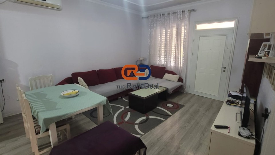 Villa - venda - Astir - Yzberisht - misto mame - kombinat