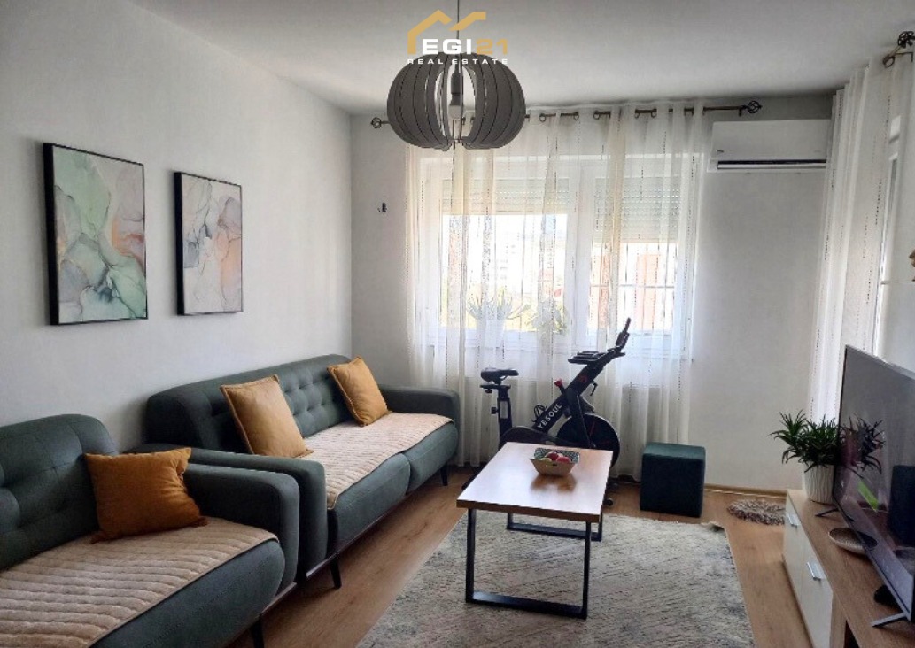 Apartment 76m² for sale, rruga c