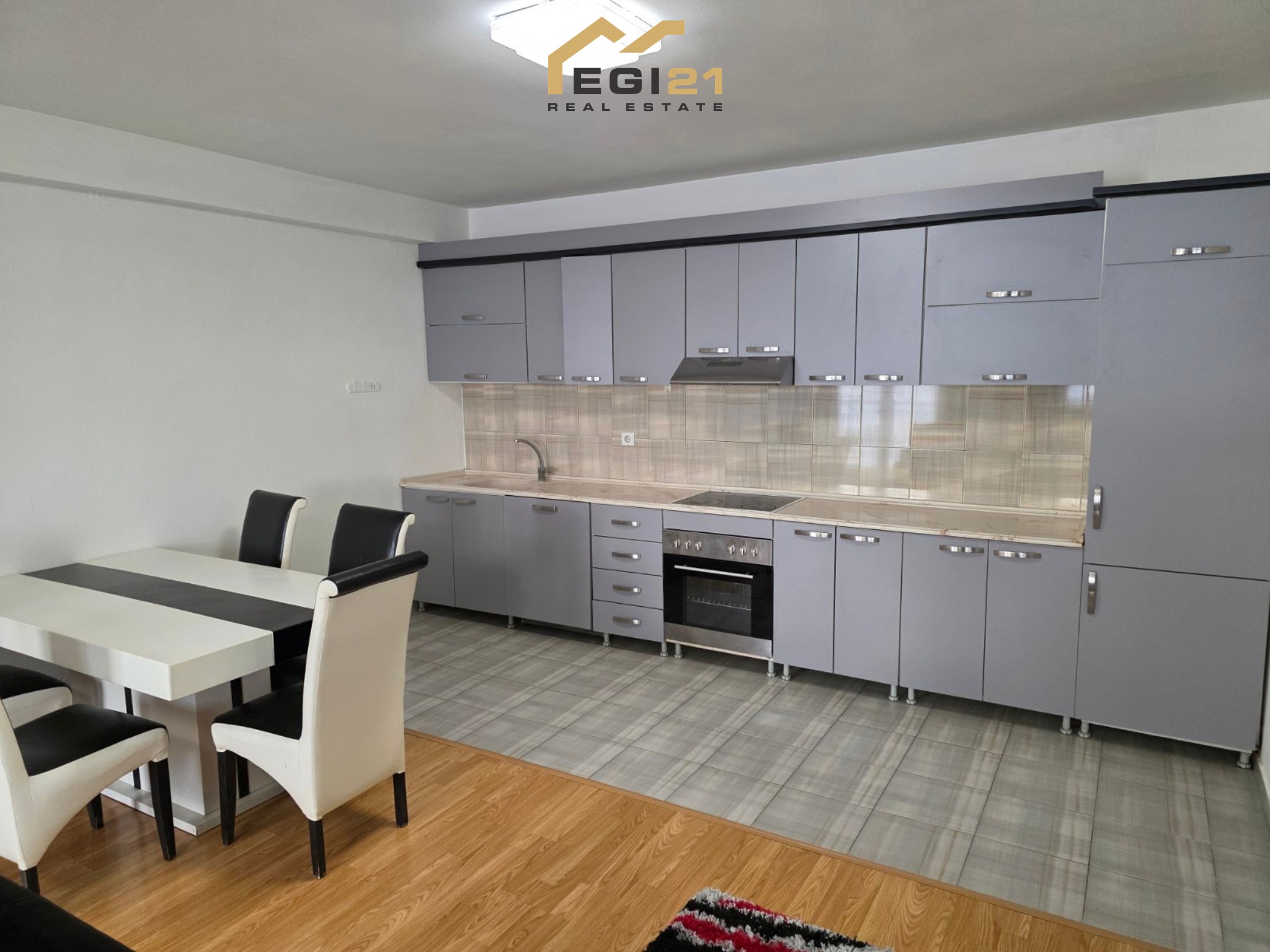 Appartement à louer 97m² – Rruga c, Prishtinë