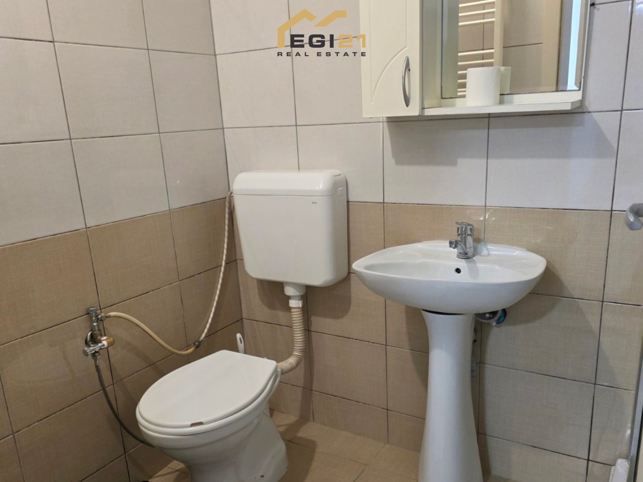 Appartement à louer 97m² – Rruga c, Prishtinë