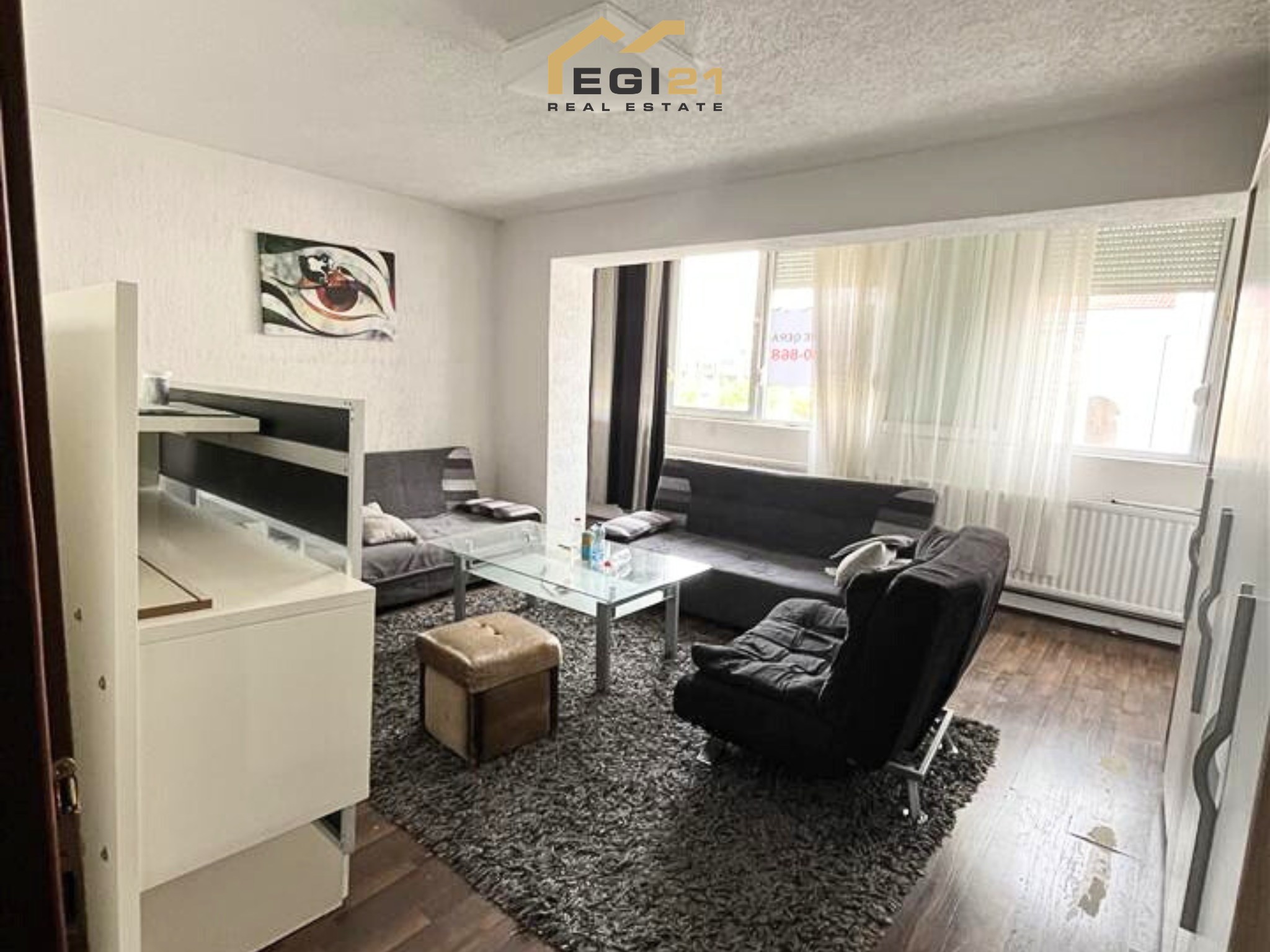 Appartement/bureau 50m² à #louer – Centre-ville, Prishtinë
