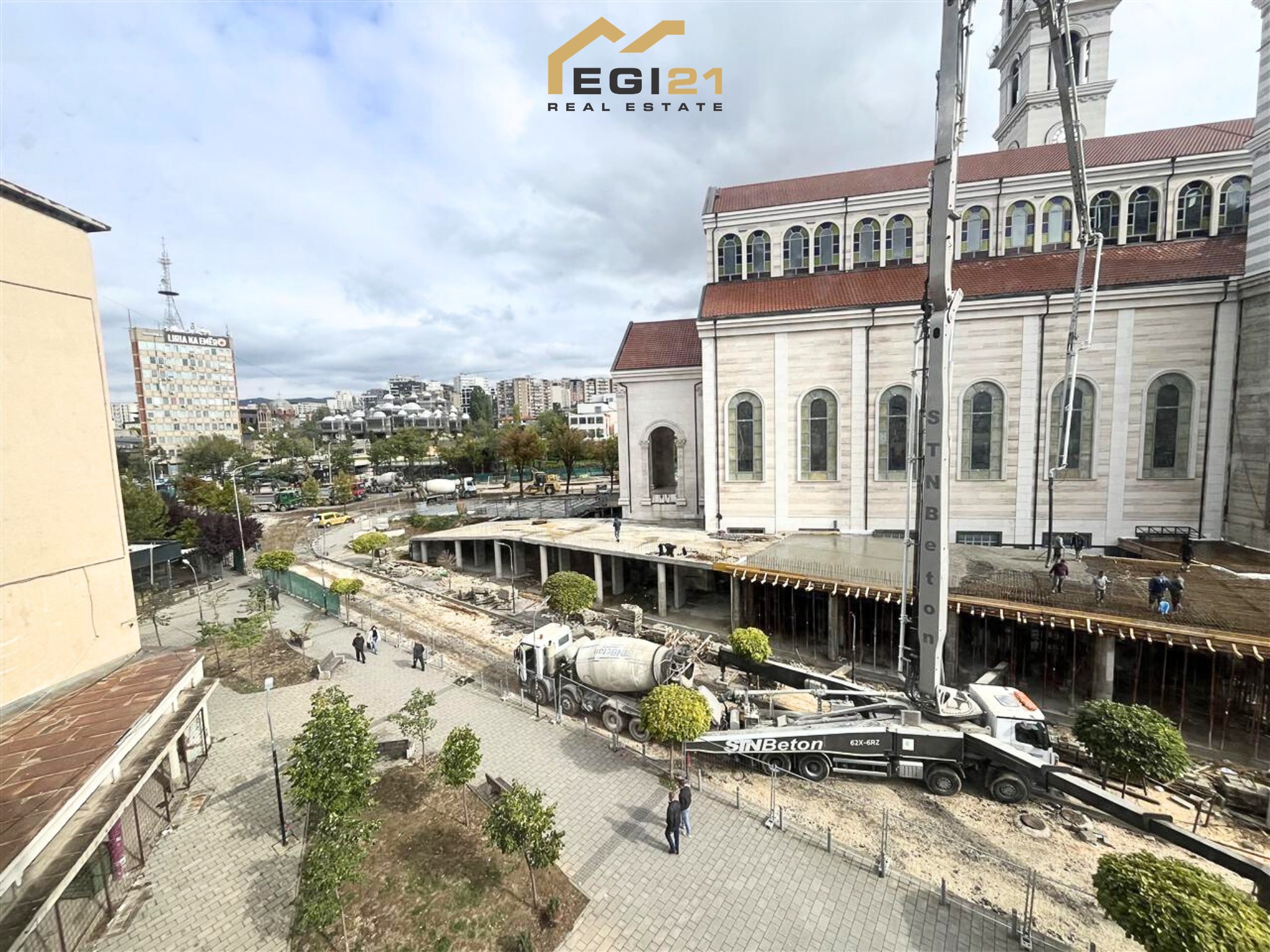 Appartement/bureau 50m² à #louer – Centre-ville, Prishtinë