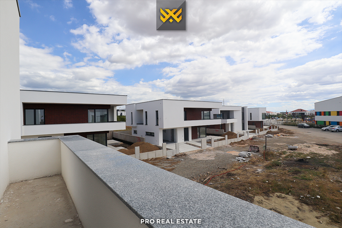 Casa de 195m² à venda em Çagllavicë (7)