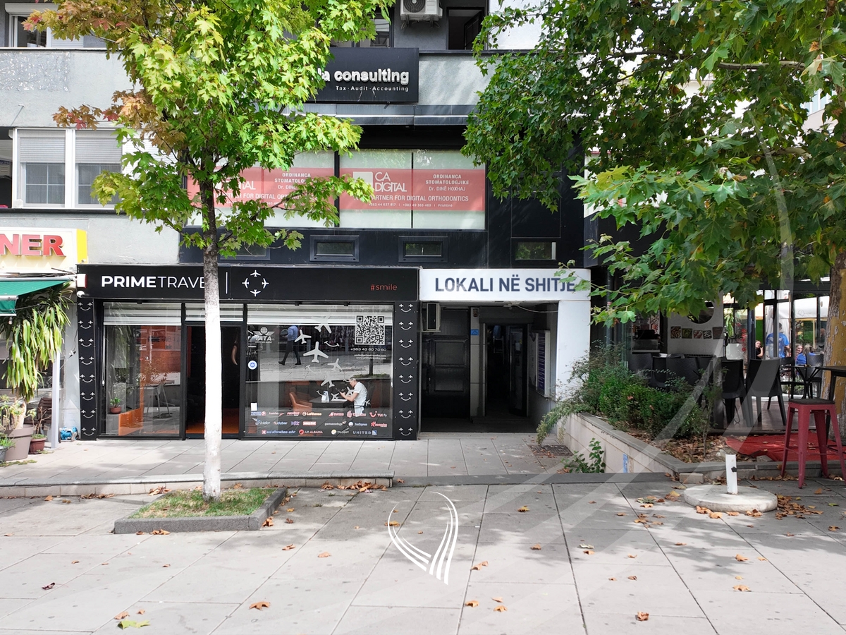 Lokal në shitje në qendër të Prishtinës