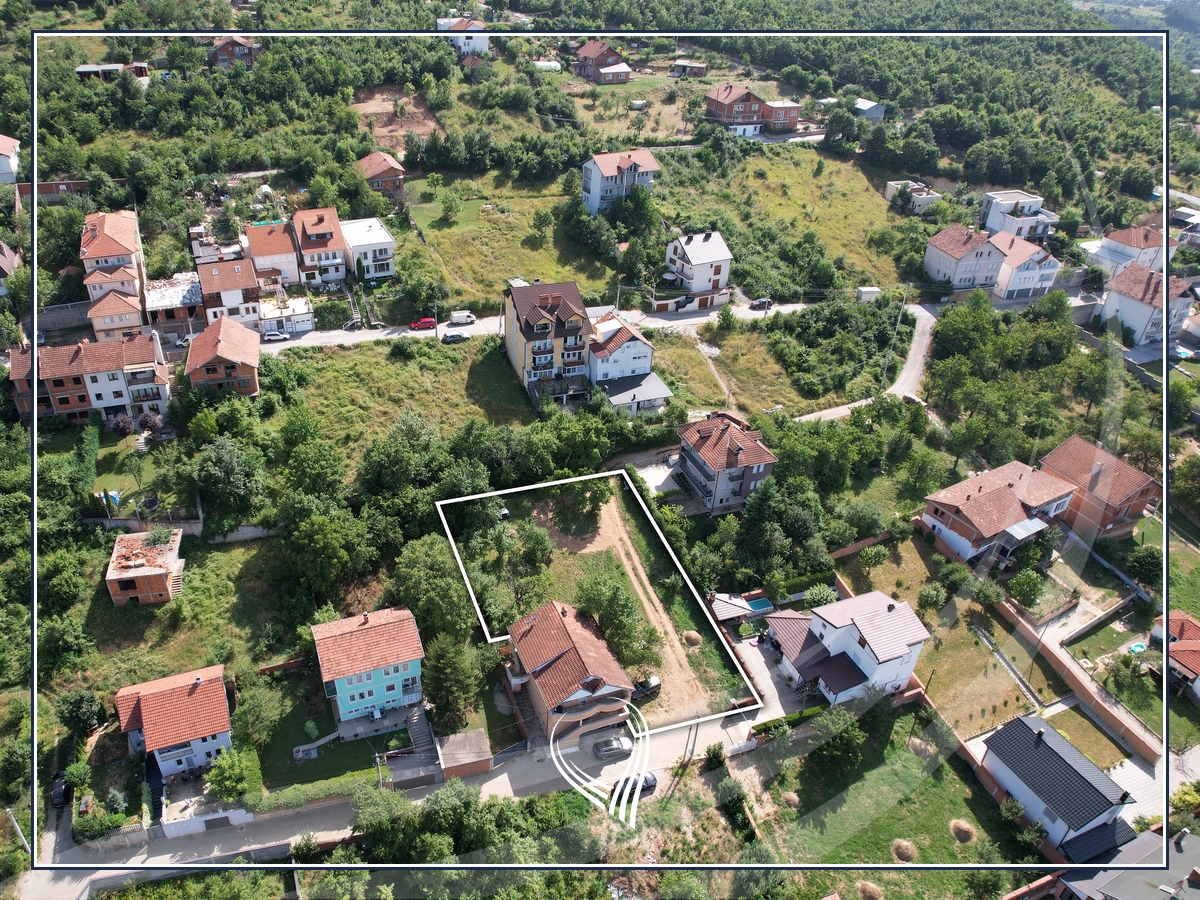 Shitet toka me sipërfaqe 10.77 ari në lagjen sofalia