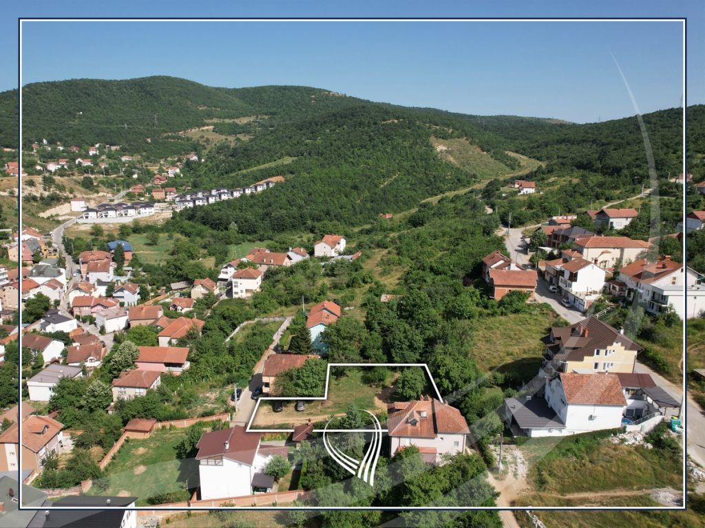 Shitet toka me sipërfaqe 10.77 ari në lagjen sofalia