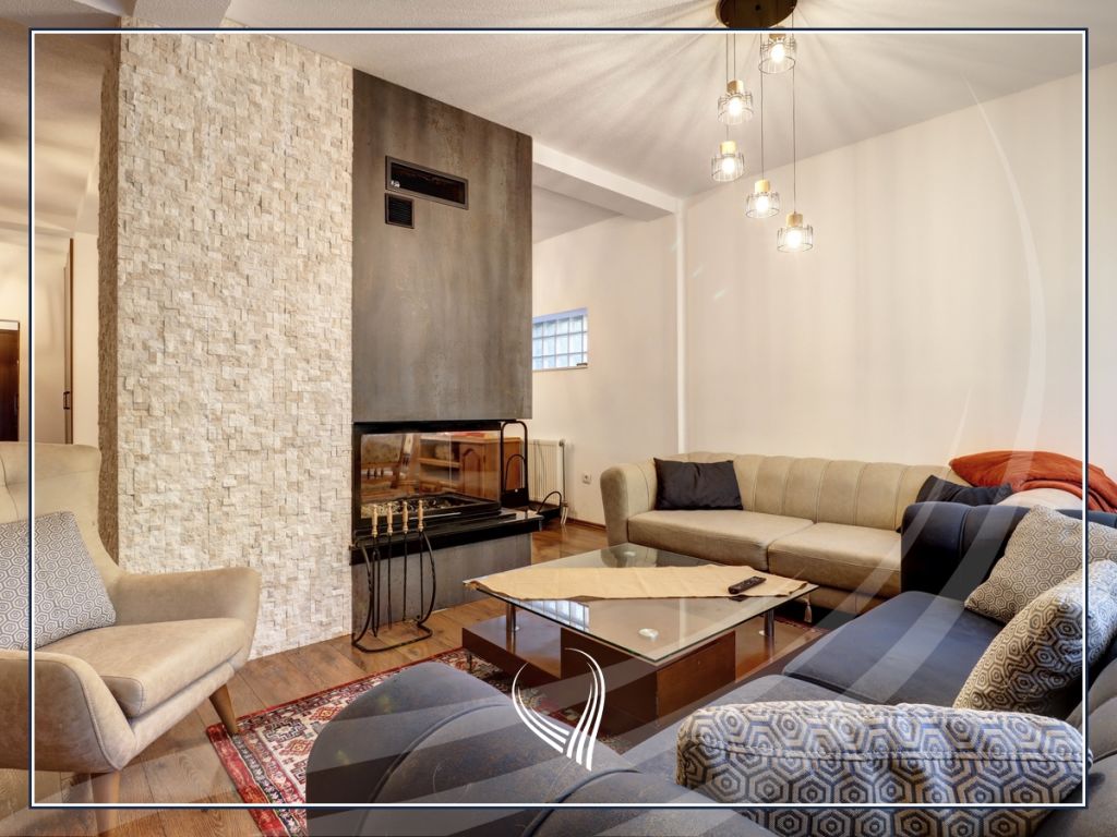 Villa con 4 dormitorios en venta en brezovicë