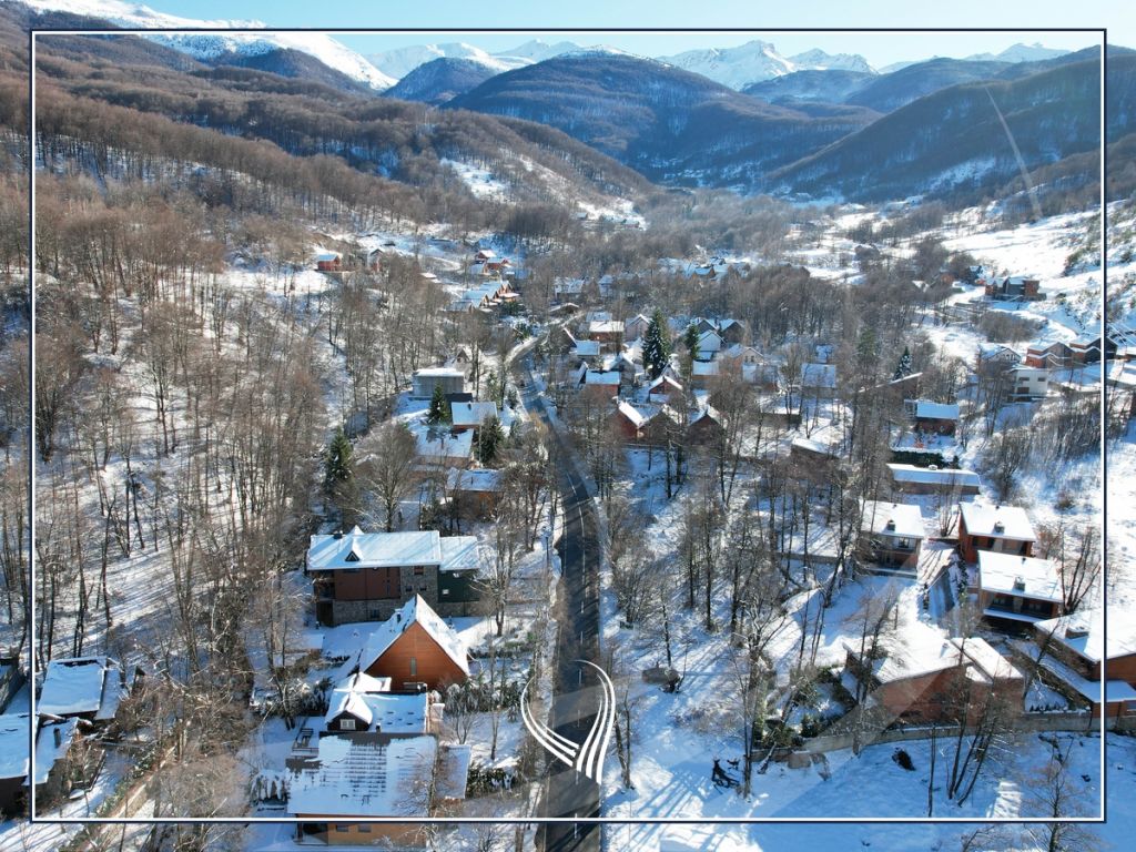 Villa con 4 dormitorios en venta en brezovicë