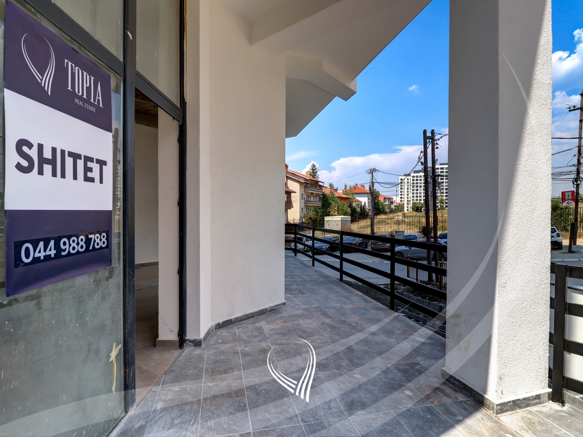 Lokal 172 metra katror në shitje në lagjen Bregu i Diellit – Kompleksi panorama 2