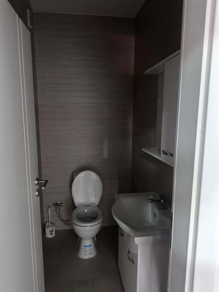 Piso en alquiler 2+1 en Tophane