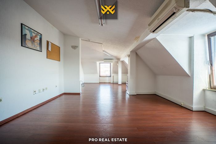 Escritório 500m² para alugar em taslixhe.