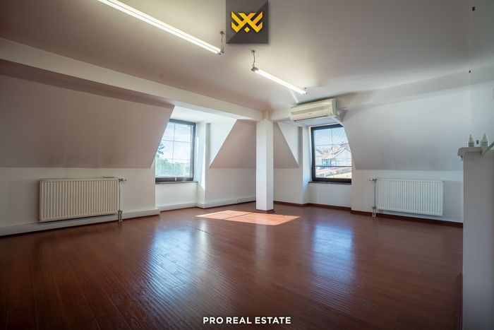 Escritório 500m² para alugar em taslixhe.