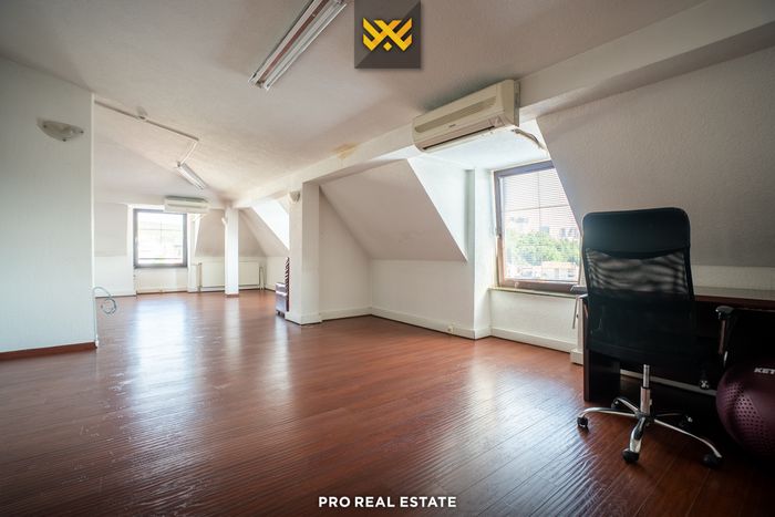 Escritório 500m² para alugar em taslixhe.