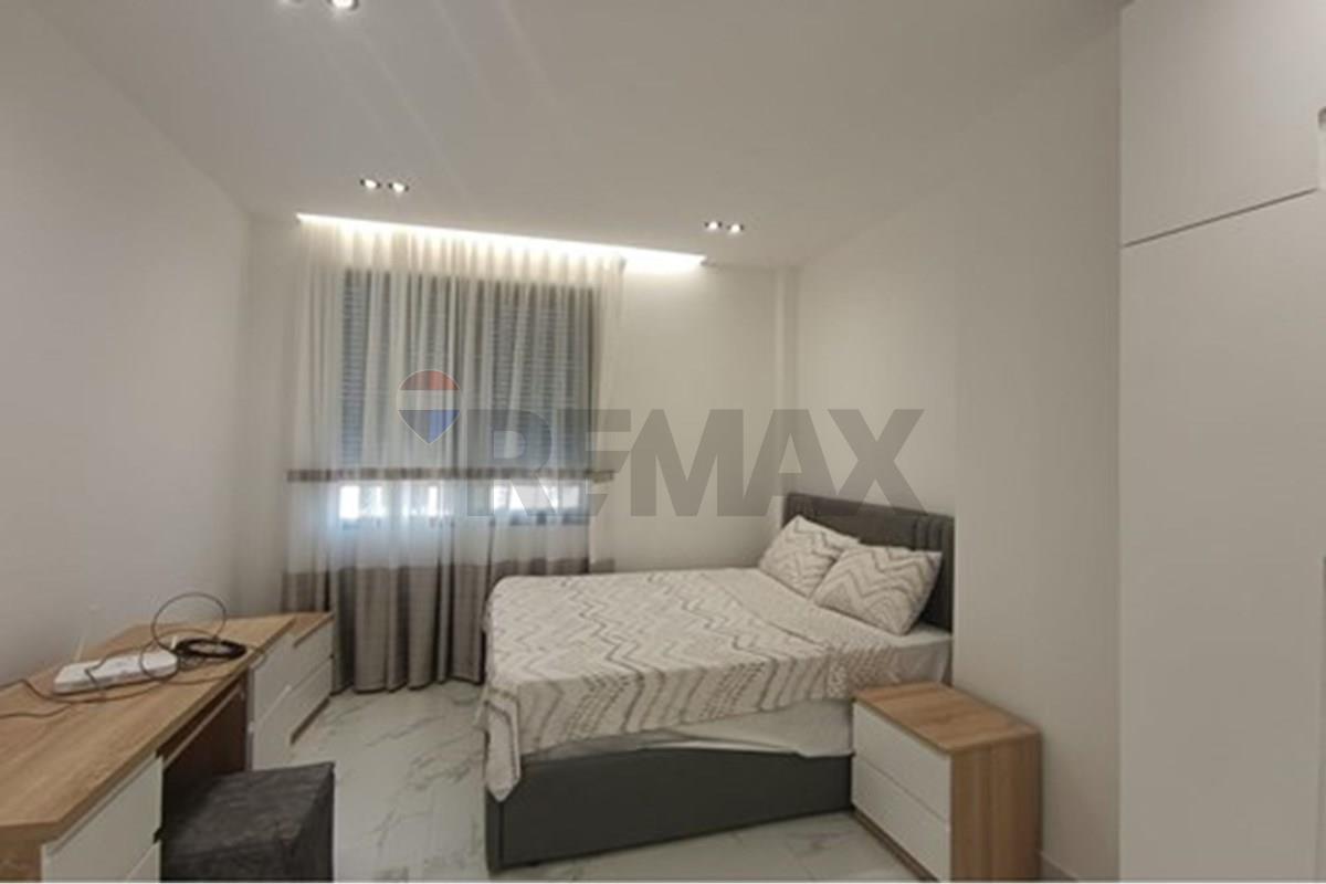 Jepet me qera apartament 3+1+2 me post parkimi ne don bosko .
