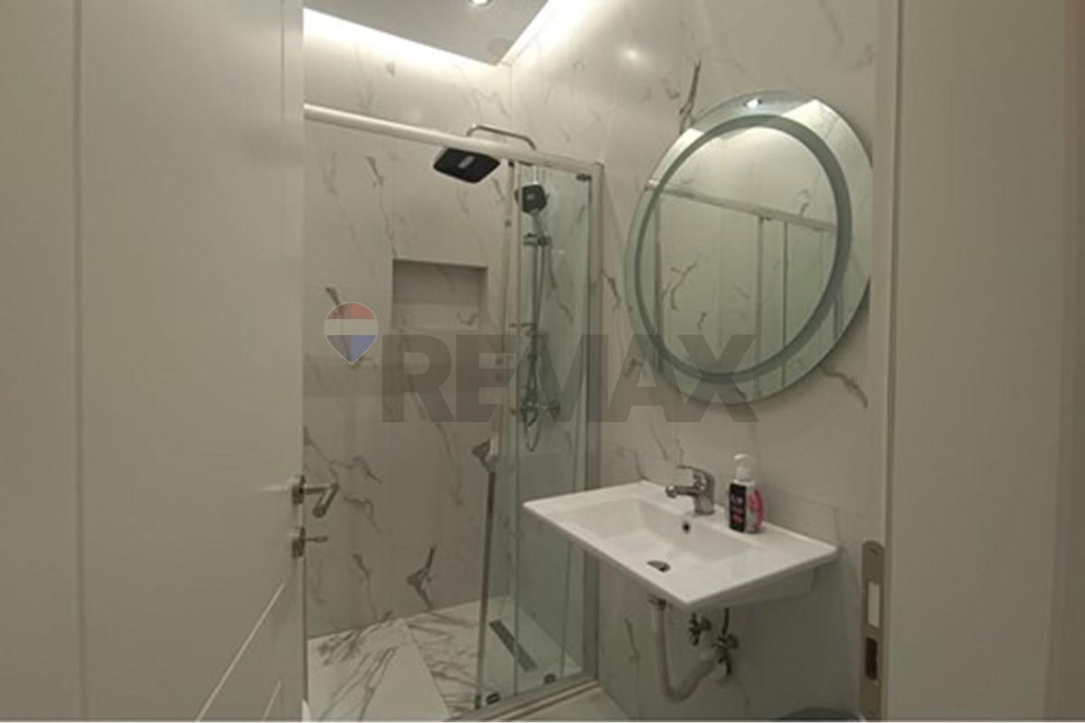Jepet me qera apartament 3+1+2 me post parkimi ne don bosko .