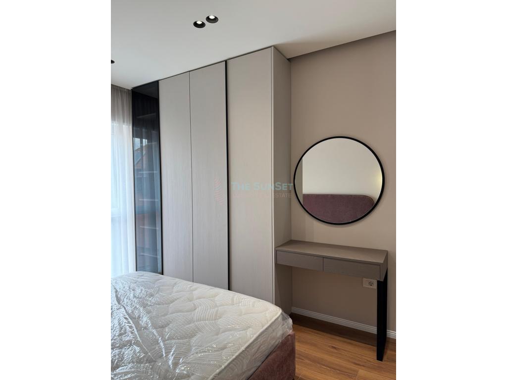 Appartement 1+1 à louer près de l'école rouge