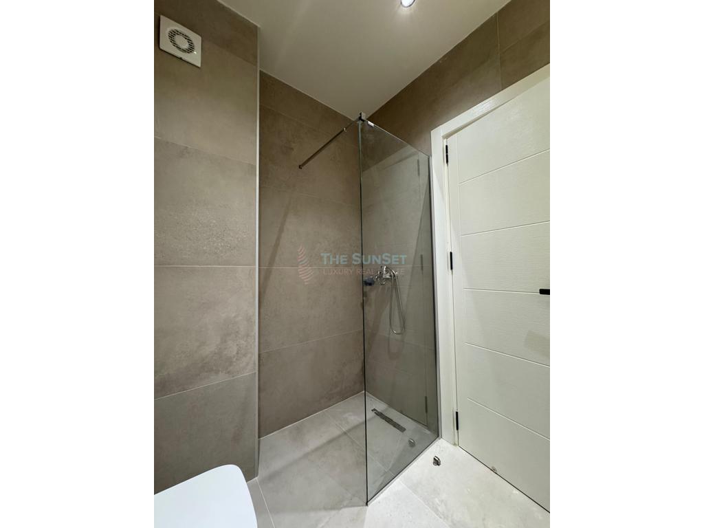 Appartement 1+1 à louer près de l'école rouge