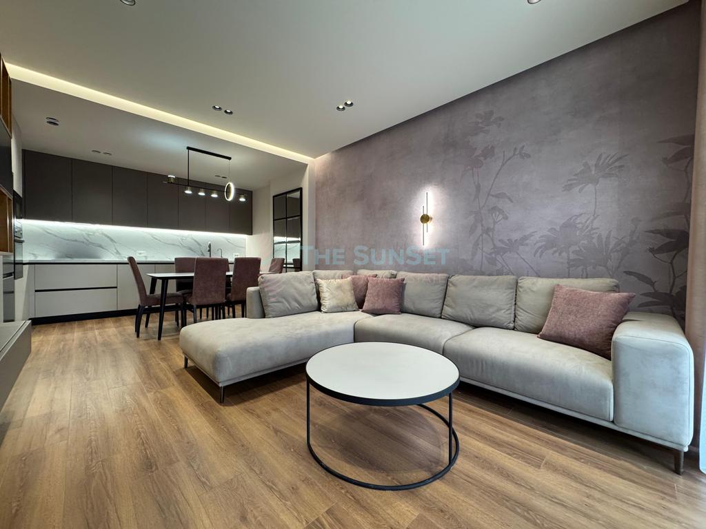 Appartement 1+1 à louer près de l'école rouge
