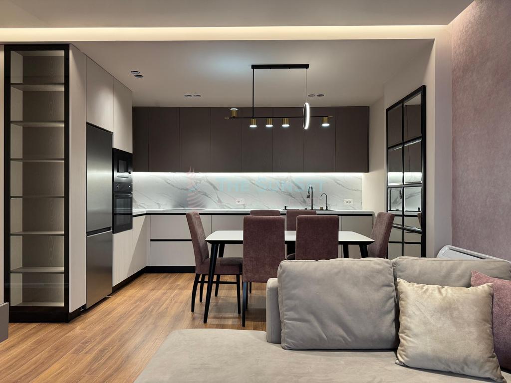 Appartement 1+1 à louer près de l'école rouge