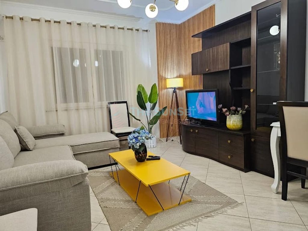 3+1+2 wohnung zur miete im usluga-komplex, bahnhof – Tirana