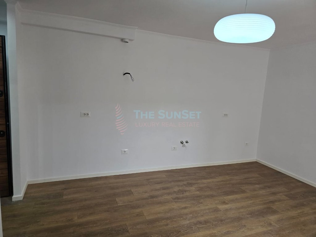 1+1 wohnung zum verkauf im gebiet ish tregu elektrik