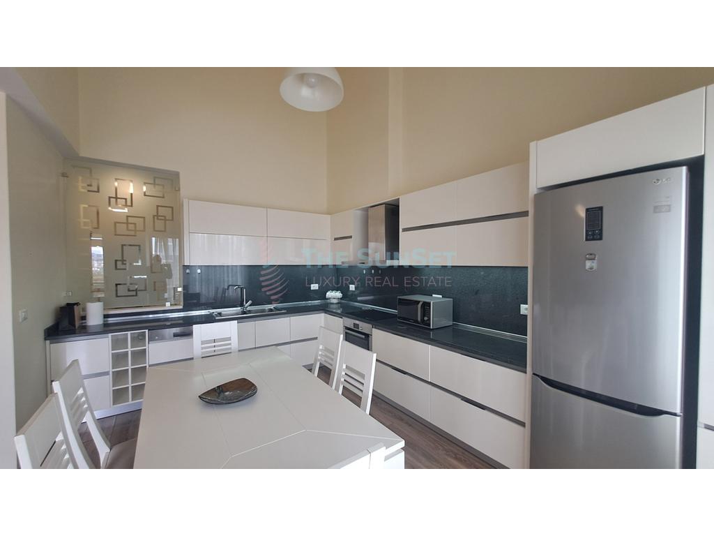 Apartment 2+1 for rent in long hill residence