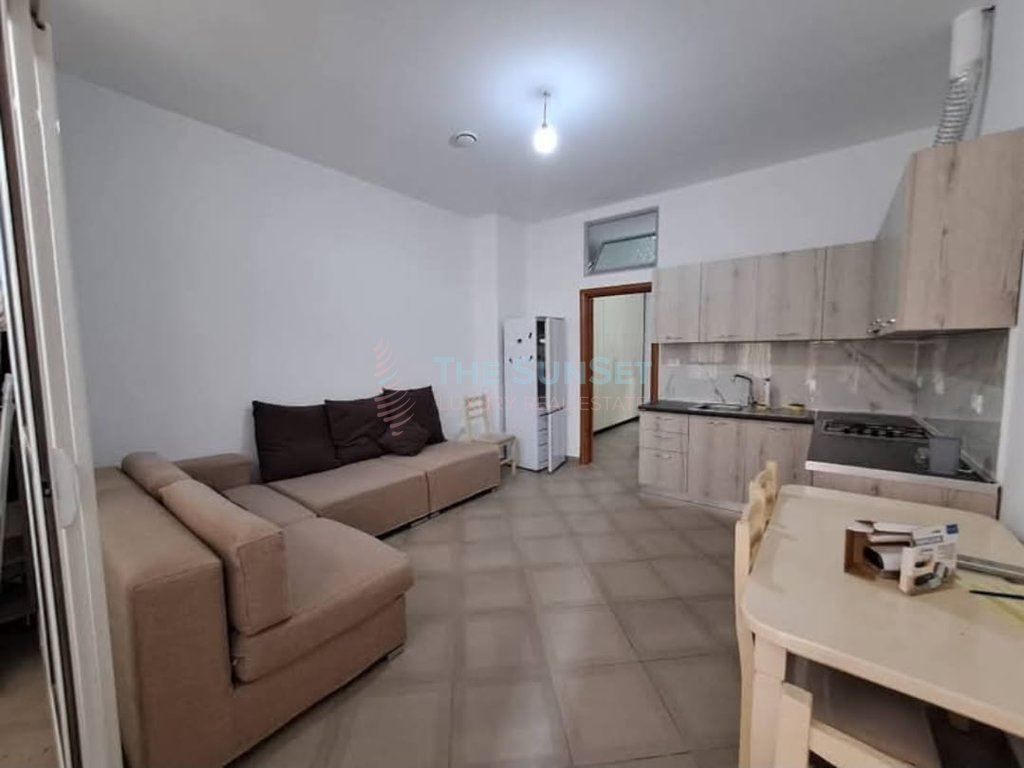 1+1 apartment zum verkauf im gebiet von 5 majit