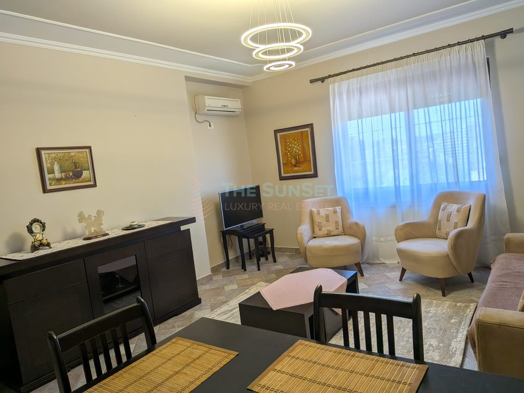 Appartamento 2+1+2 in affitto vicino alla moschea di tabakëve