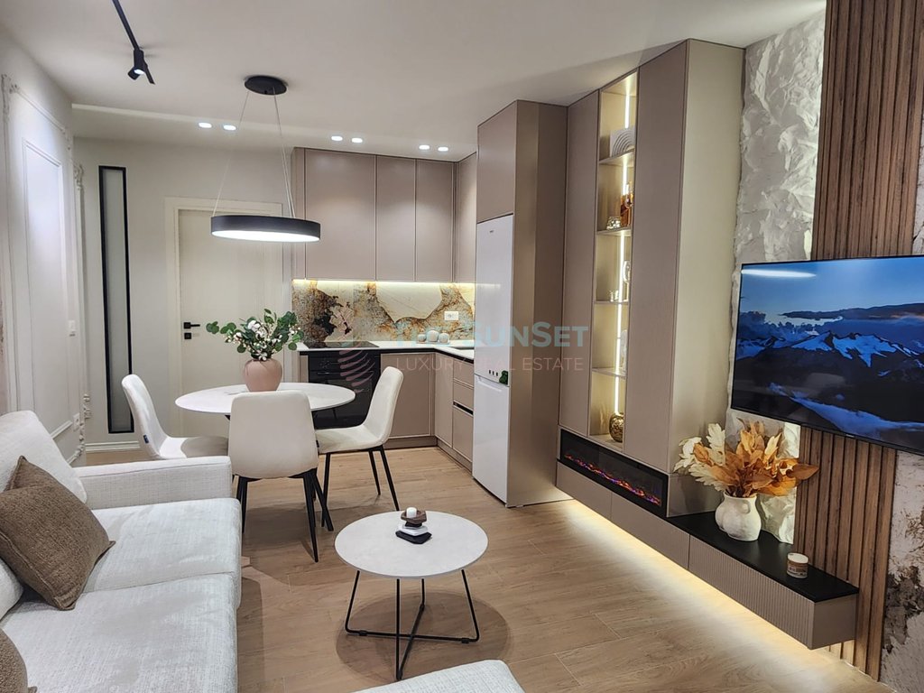 Apartment 2+1 zum verkauf in Durrës mit meerblick
