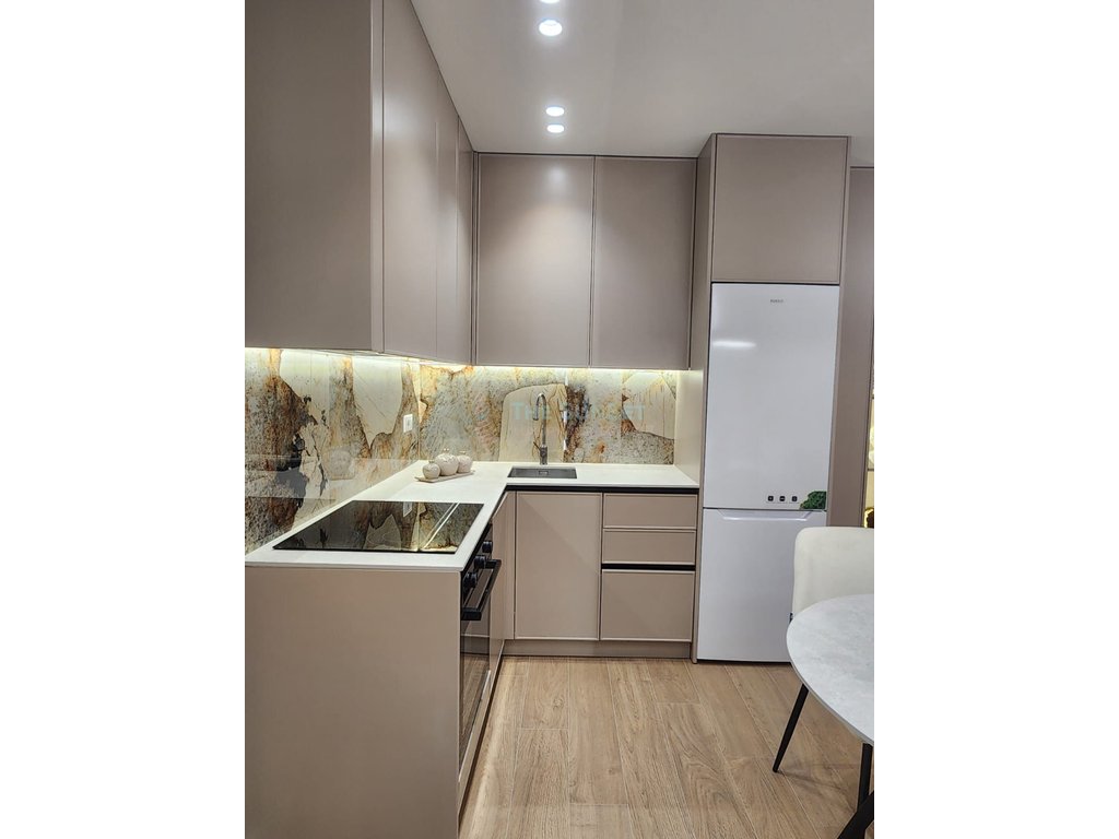 Apartment 2+1 zum verkauf in Durrës mit meerblick