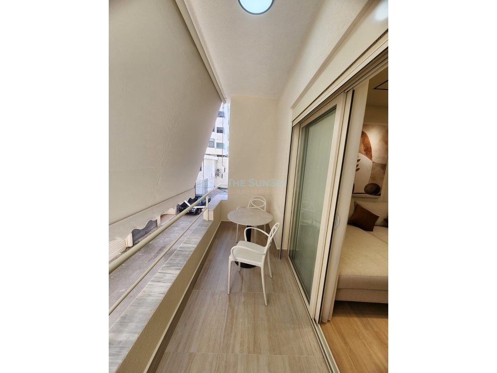 Apartamento 1+1 en venta en la zona de la playa de Durrës