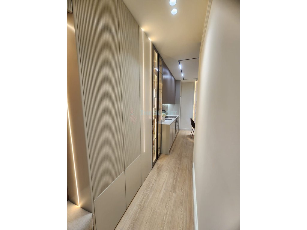 Apartamento 1+1 en venta en la zona de la playa de Durrës