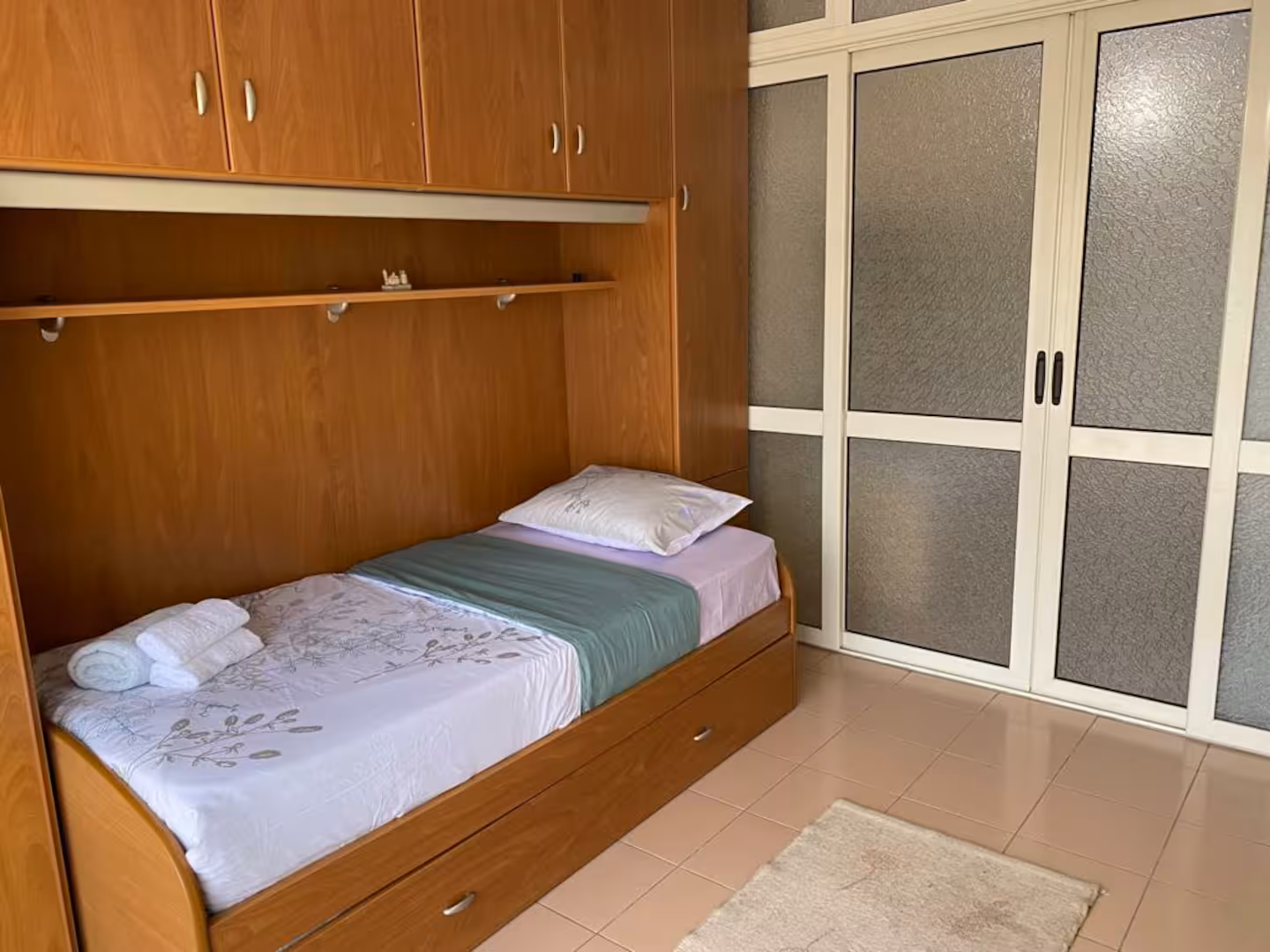 Zur miete: Duplex an der elbasanit-straße!