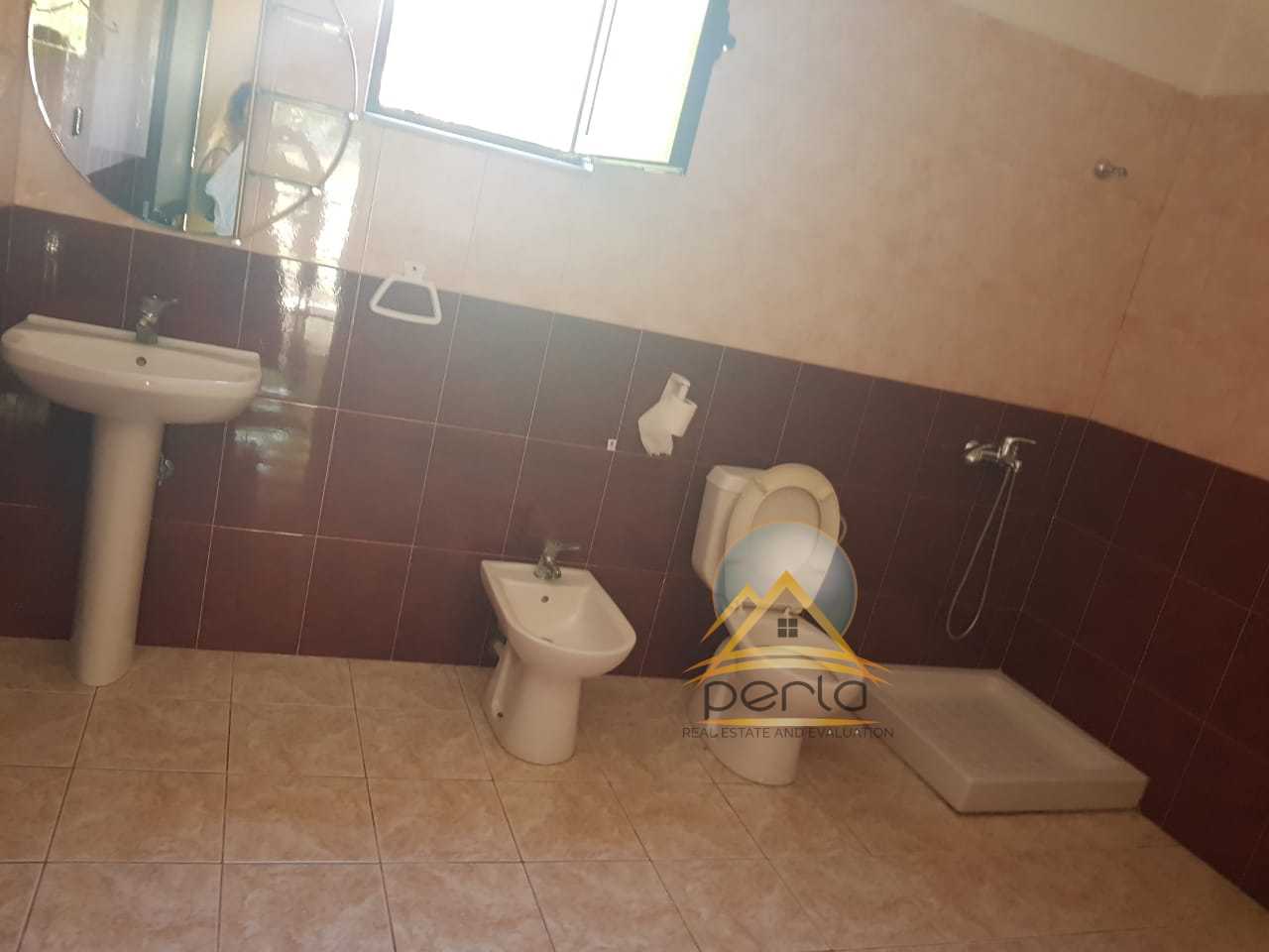 Shitet vile dy kate ne vore - perla real estate | apartamente me qera | apartamente ne shitje | shtepi me qera | shtepi ne shitje | vleresim prone