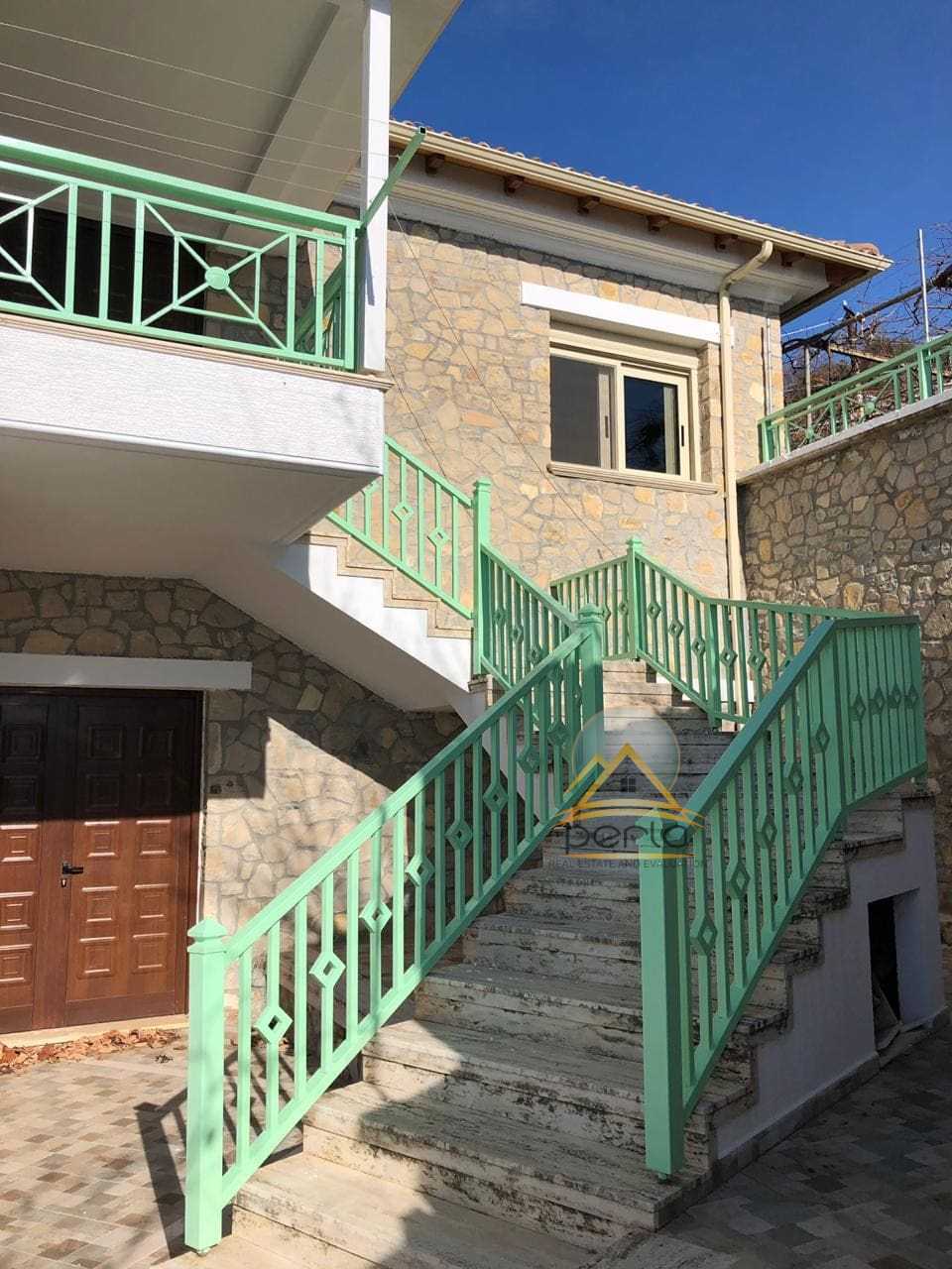 Villa à vendre avec vue fantastique à piqeras, sarande - perla real estate | appartements à louer | appartements à vendre | maison à louer | maison à vendre | estimation immobilière
