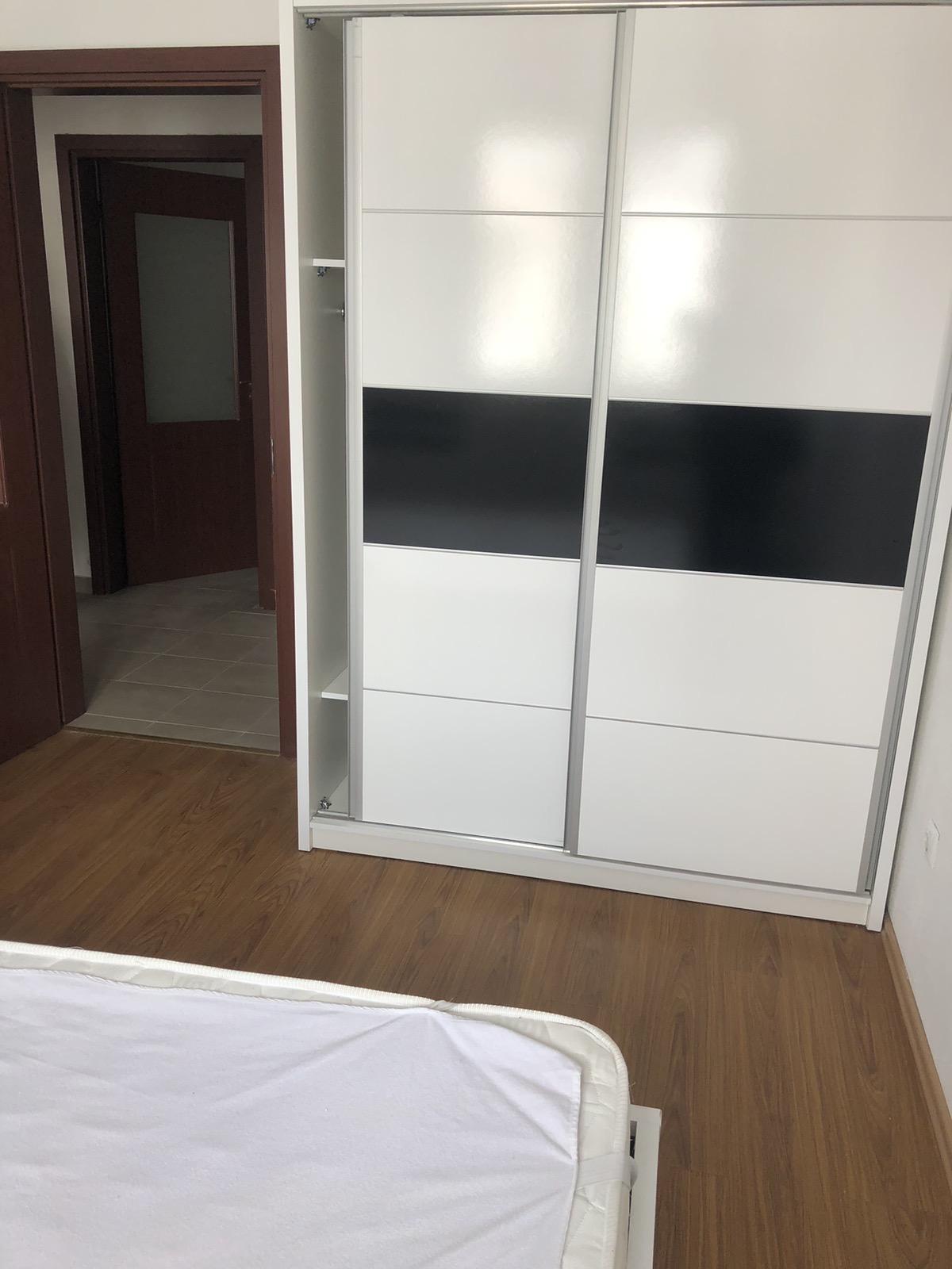 Apartamento en venta – 93 m² | Dardania, Fushë Kosovë, cerca de la escuela “Mihal Gramen”