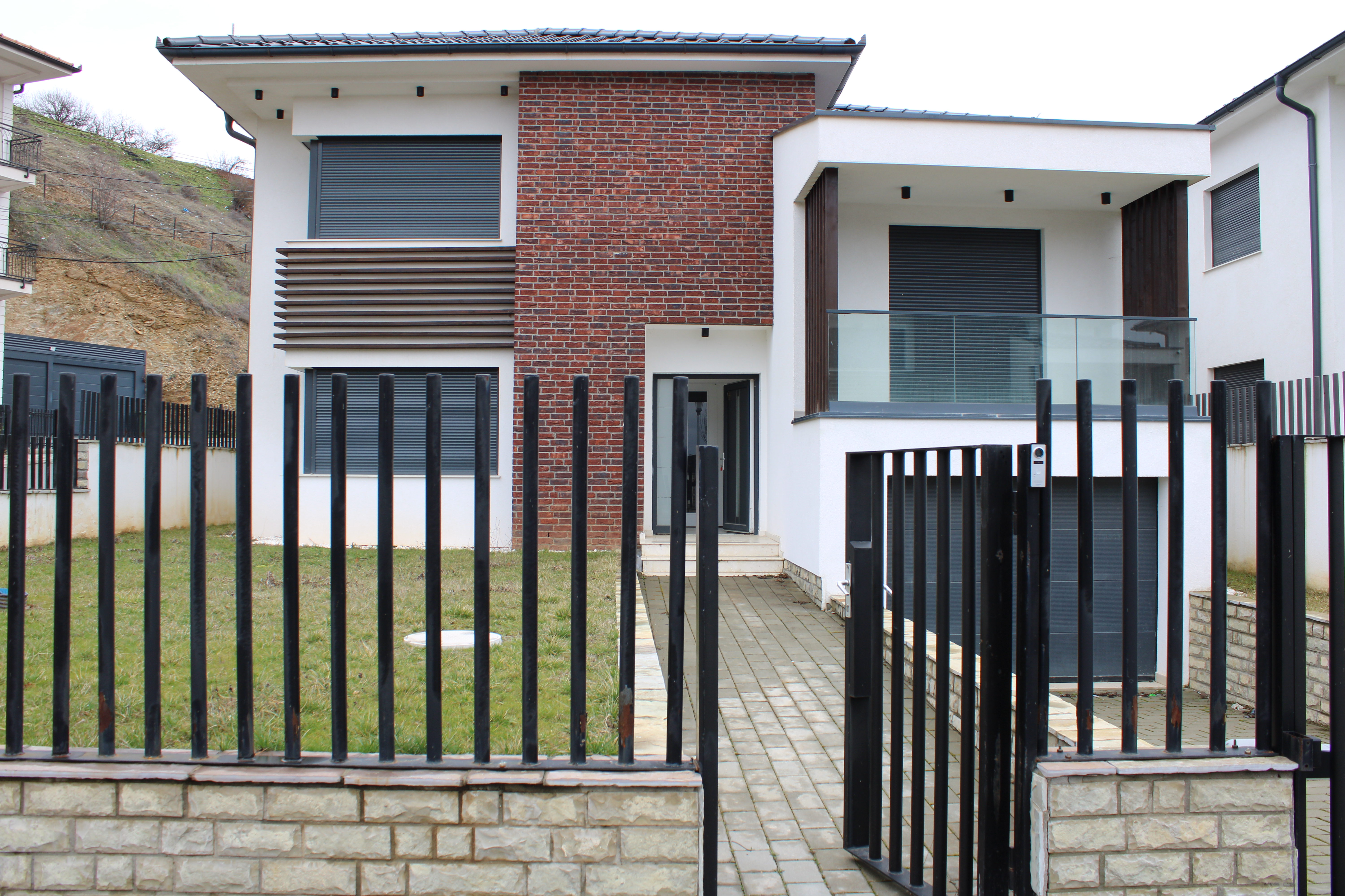 House for sale – 319 m² | sofalia hills, Prishtina