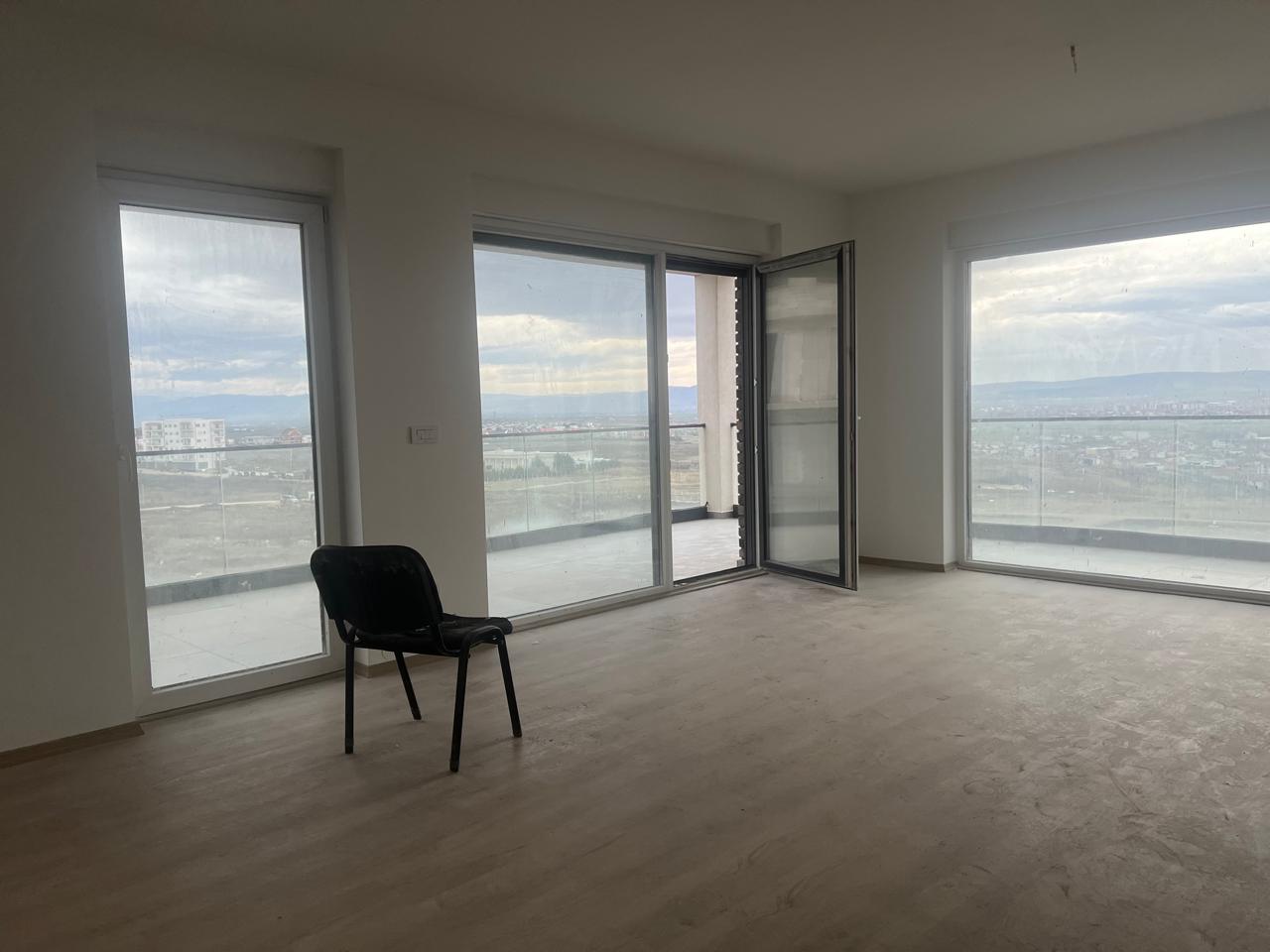 Apartament për shitje – 164 m² | lagjja emshir (kati i 4-të)