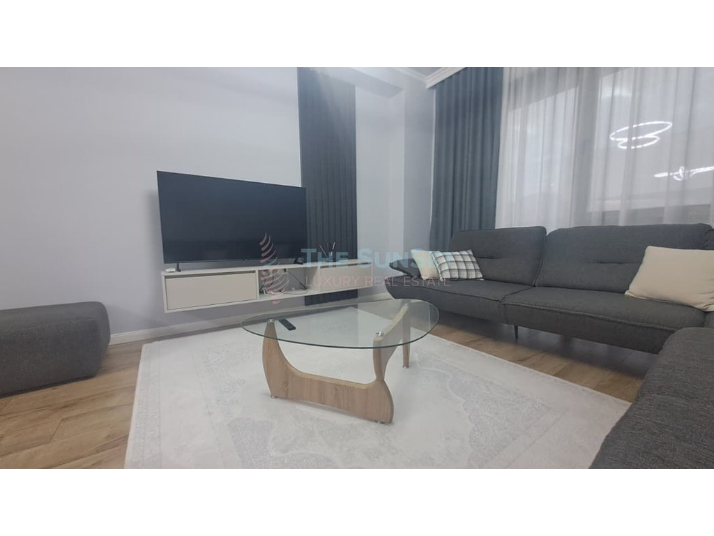 Apartment 2+1+2 zur miete – Vet albania