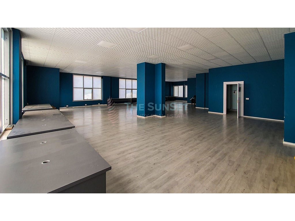 Ambient premium à vendre - rruga bardhyl